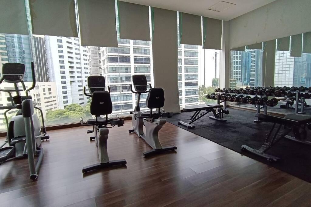 A05 Bukit Ceylon Kl Tower View Balcony Apartment Kuala Lumpur Dış mekan fotoğraf